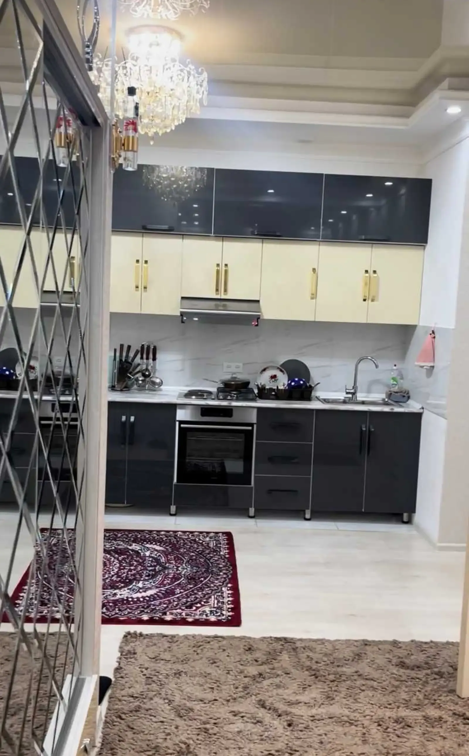 2-комн. квартира, 18 этаж, 75м², Дом печать