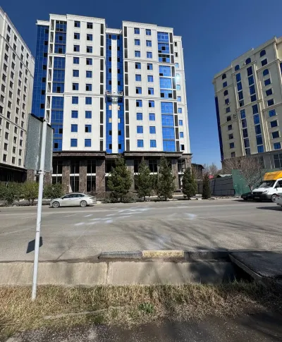 2-комн. квартира, 10 этаж, 82 м², Шохмансур