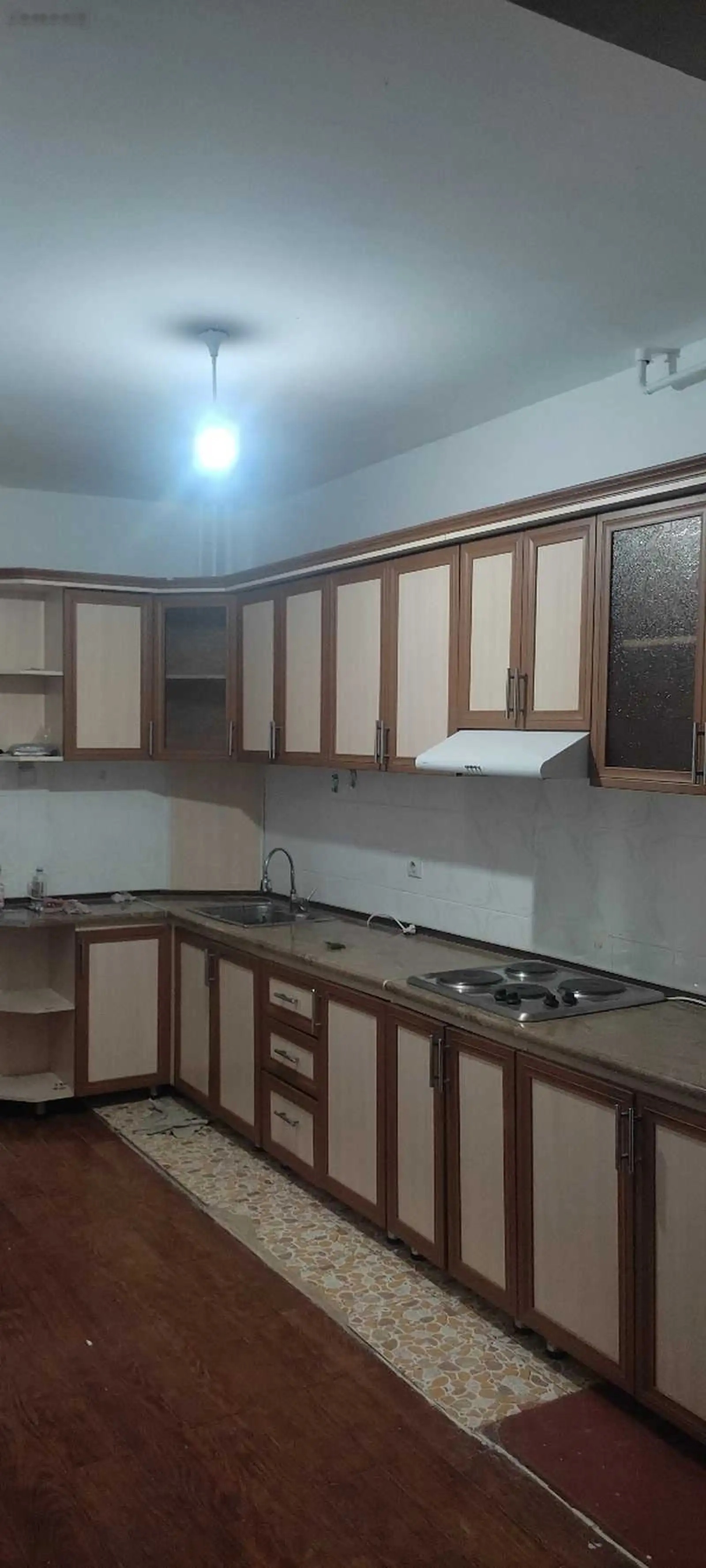 3-к квартира, 1 этаж, 70 м², Сино