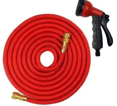 Шланг поливочный растягивающийся с распылителем Magic Garden Hose 150FT