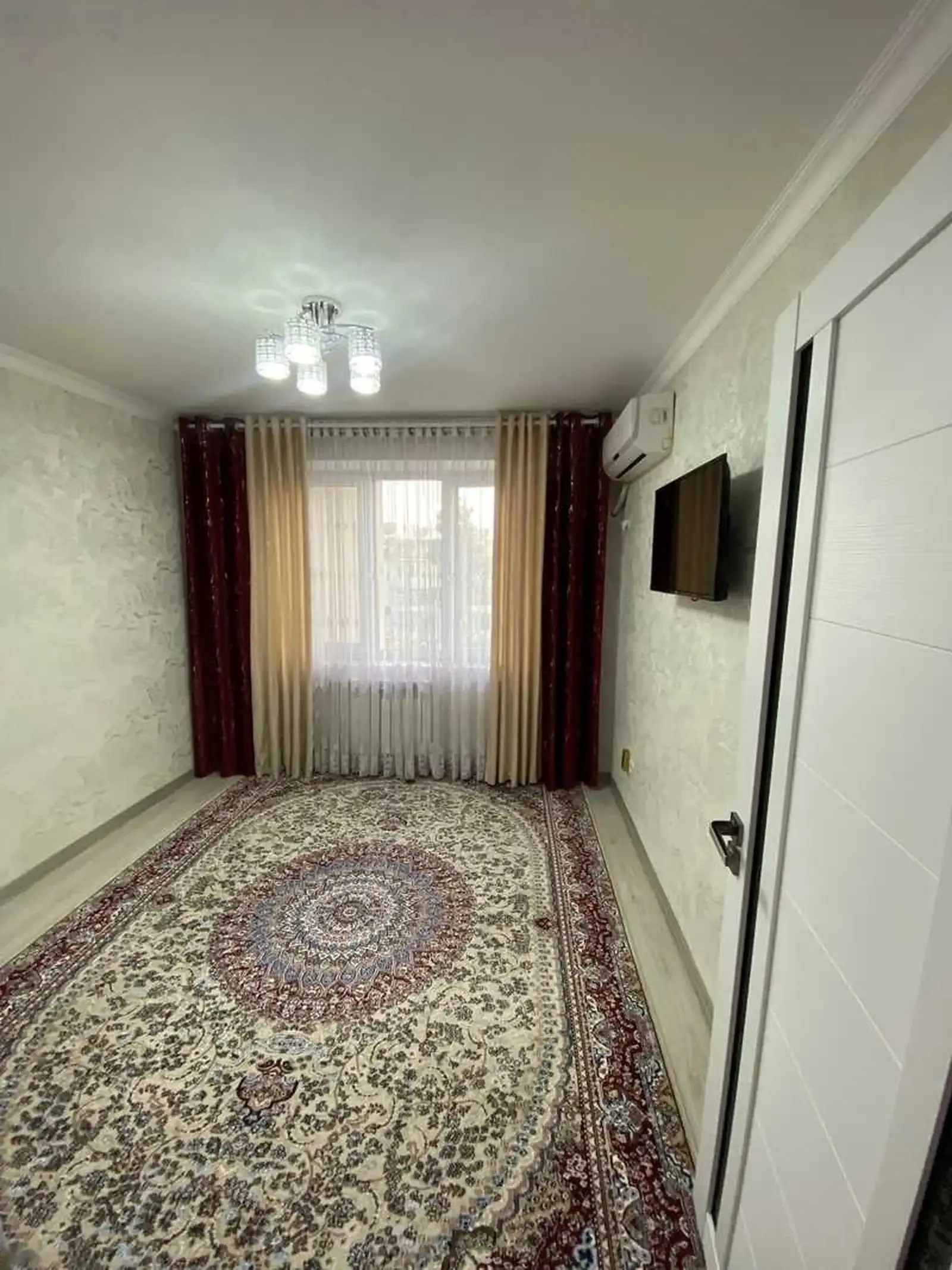 3-комн. квартира, 4 этаж, 83м², Фирдавси