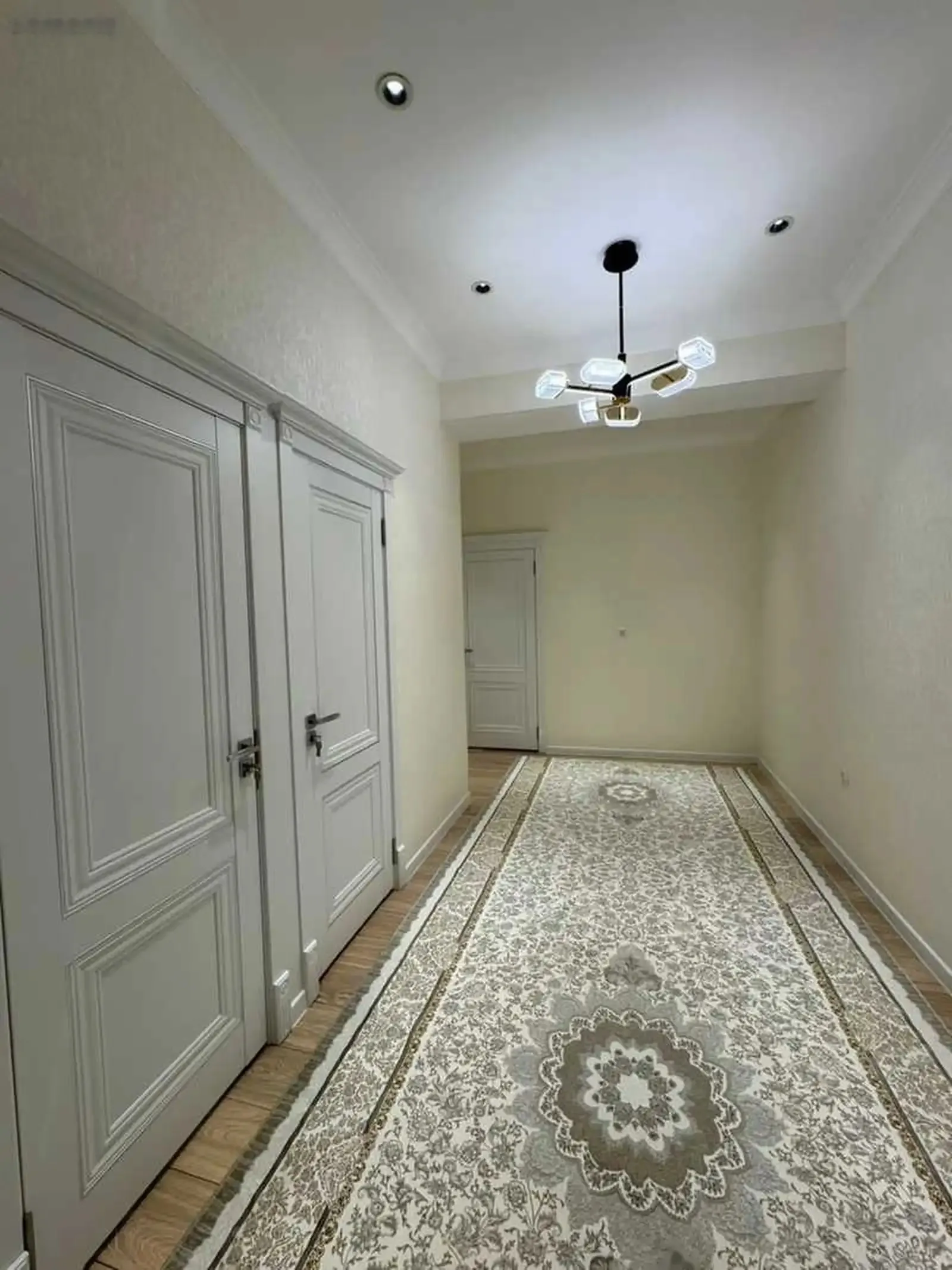 2-комн. квартира, 3 этаж, 60м², KFC воданасос