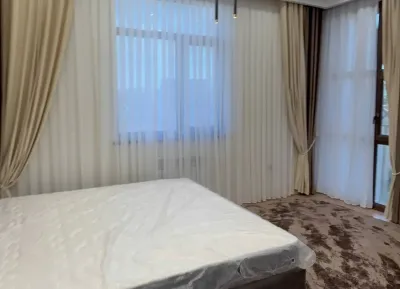 3-комн. квартира, 4 этаж, 93 м², Сино