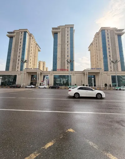 Помещение под магазин / салон, 74м², ТЦ Баракат