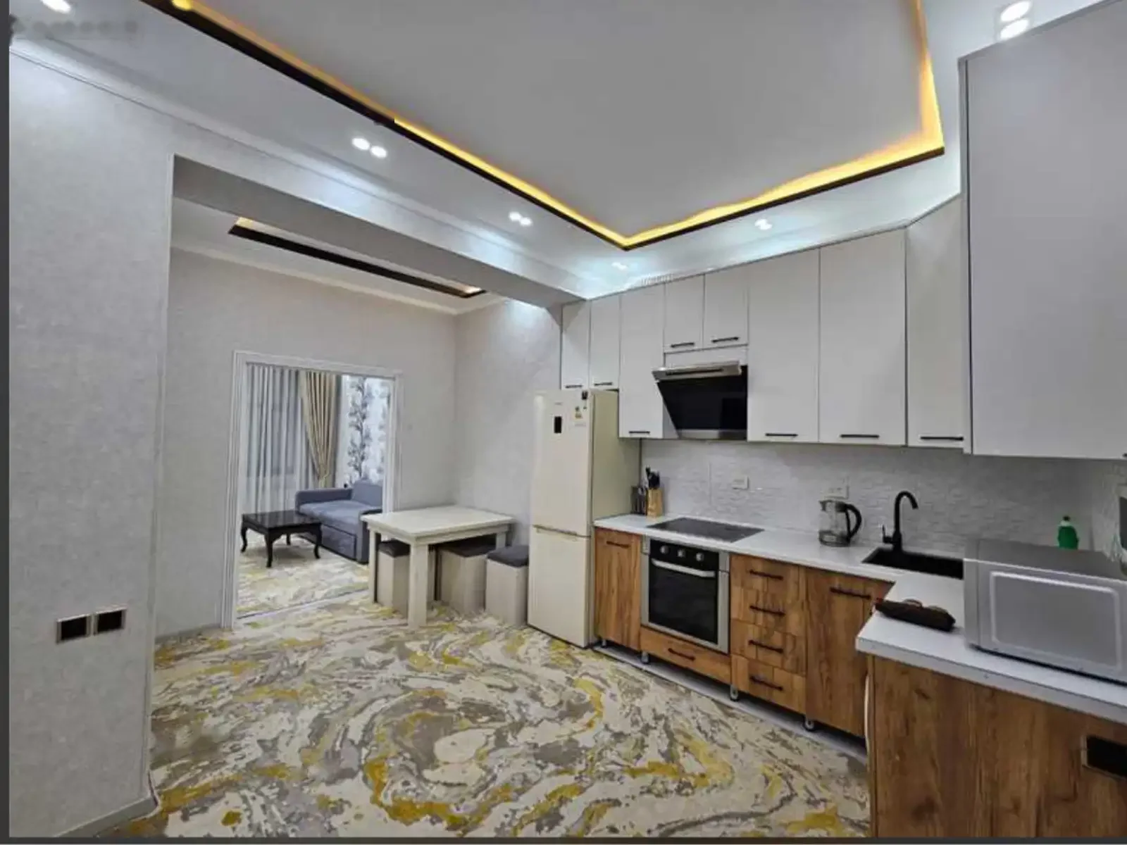 2-комн. квартира, 10 этаж, 52м², Скорый Хилтон