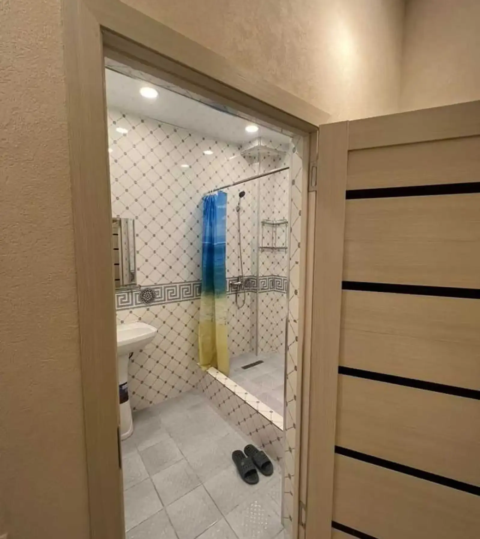 3-к квартира, 3 этаж, 120 м², И. Сомони