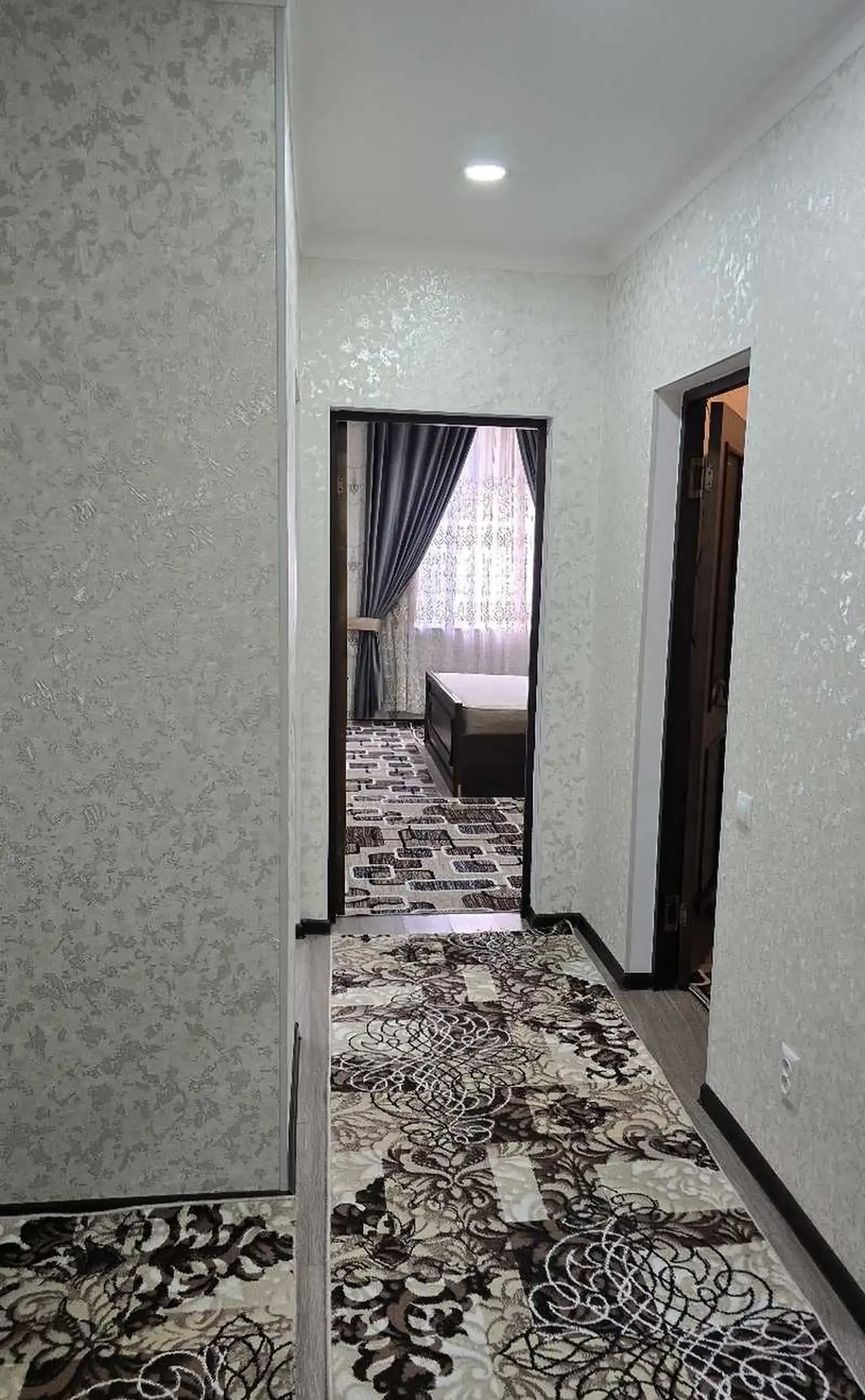 2-комн. квартира, 5 этаж, 58м², Повороти Аэропорт