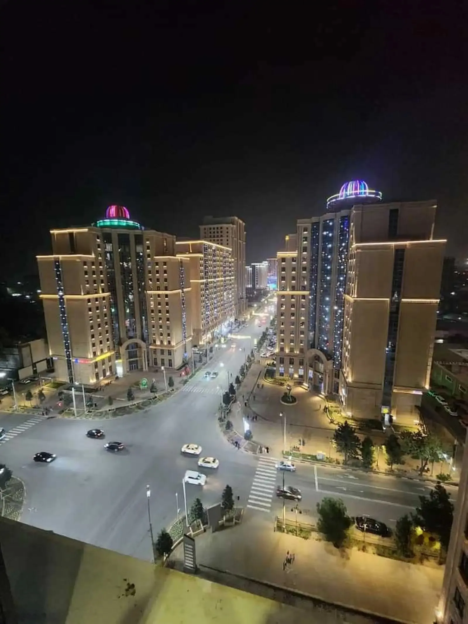 2-комн. квартира, 12 этаж, 70м², Повороти Аэропорт, 4 дома