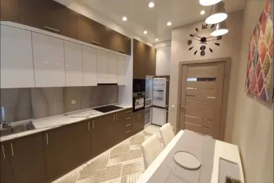 3-комн. квартира, 5 этаж, 90м², сино