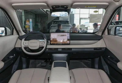 Dongfeng L7, 2025