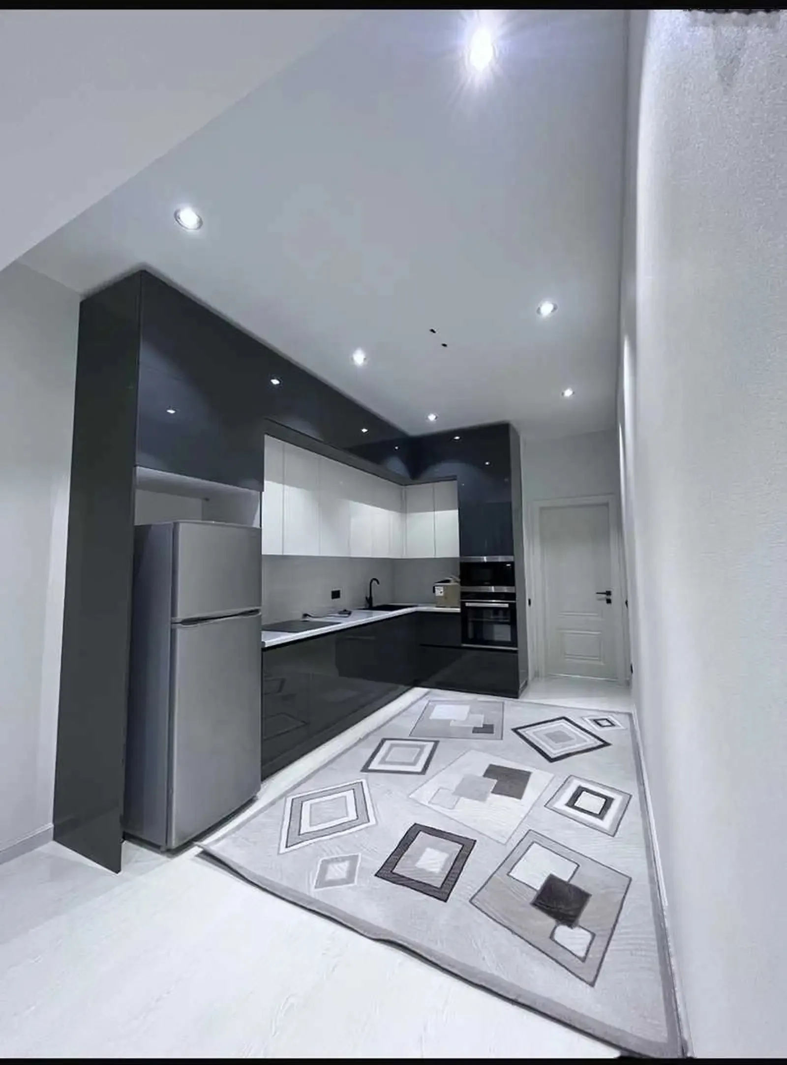 3-комн. квартира, 2 этаж, 100м², Караболо