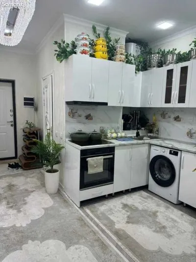 2-комн. квартира, 8 этаж, 90м², Сино