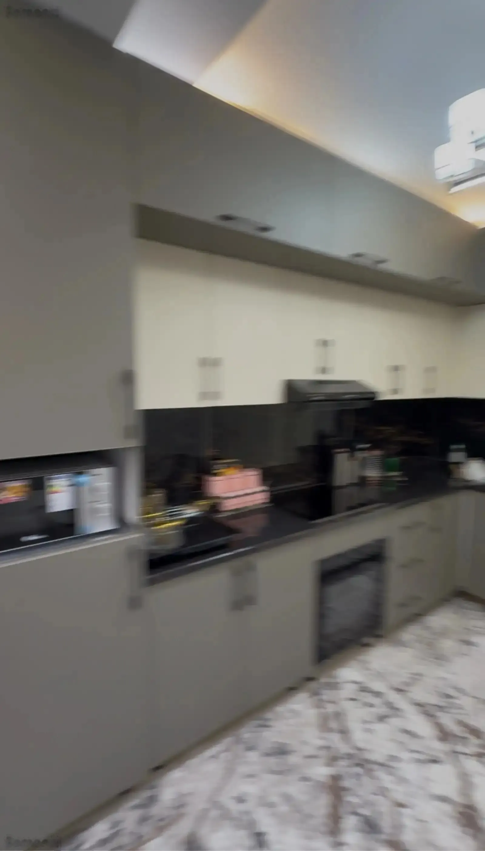 2-комн. квартира, 13 этаж, 72м², Мардон