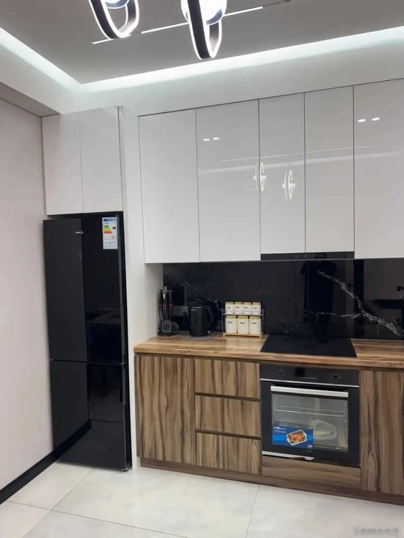 2-комн. квартира, 6 этаж, 61м², Ашан