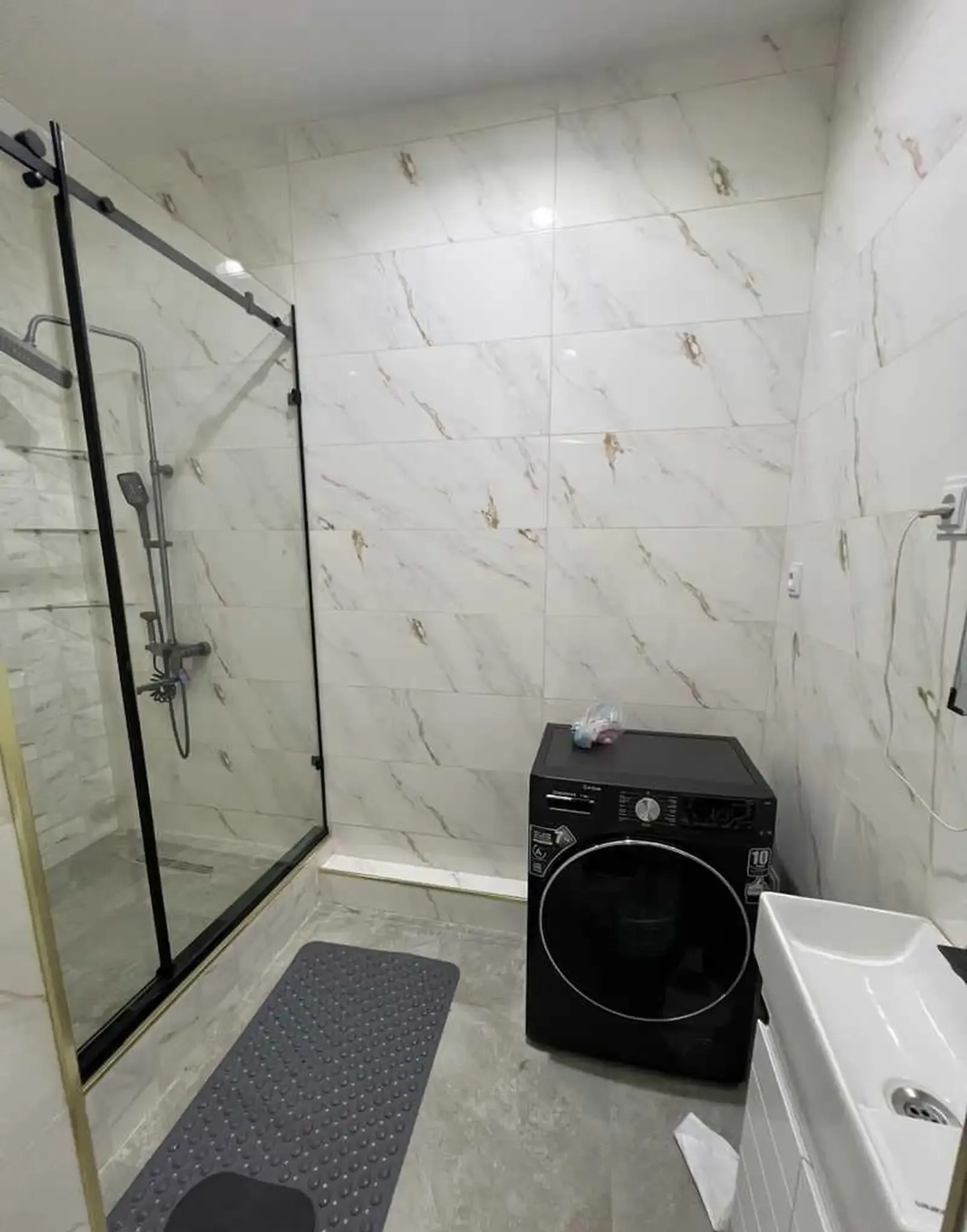 3-комн. квартира, 15 этаж, 82м², 82 МКР
