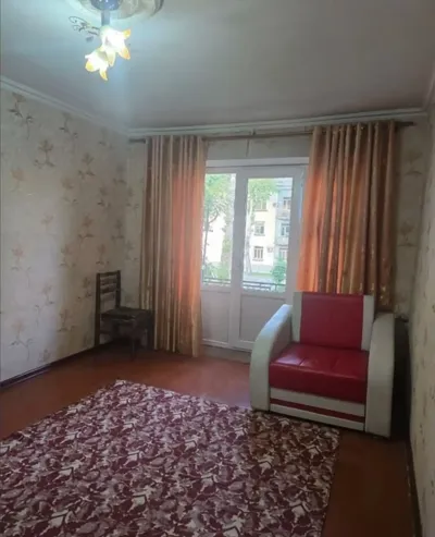 3-комн. квартира, 2 этаж, 75м², Сомони