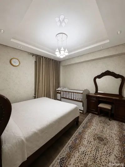 4-комн. квартира, 3 этаж, 134 м², над ТЦ «Саодат»