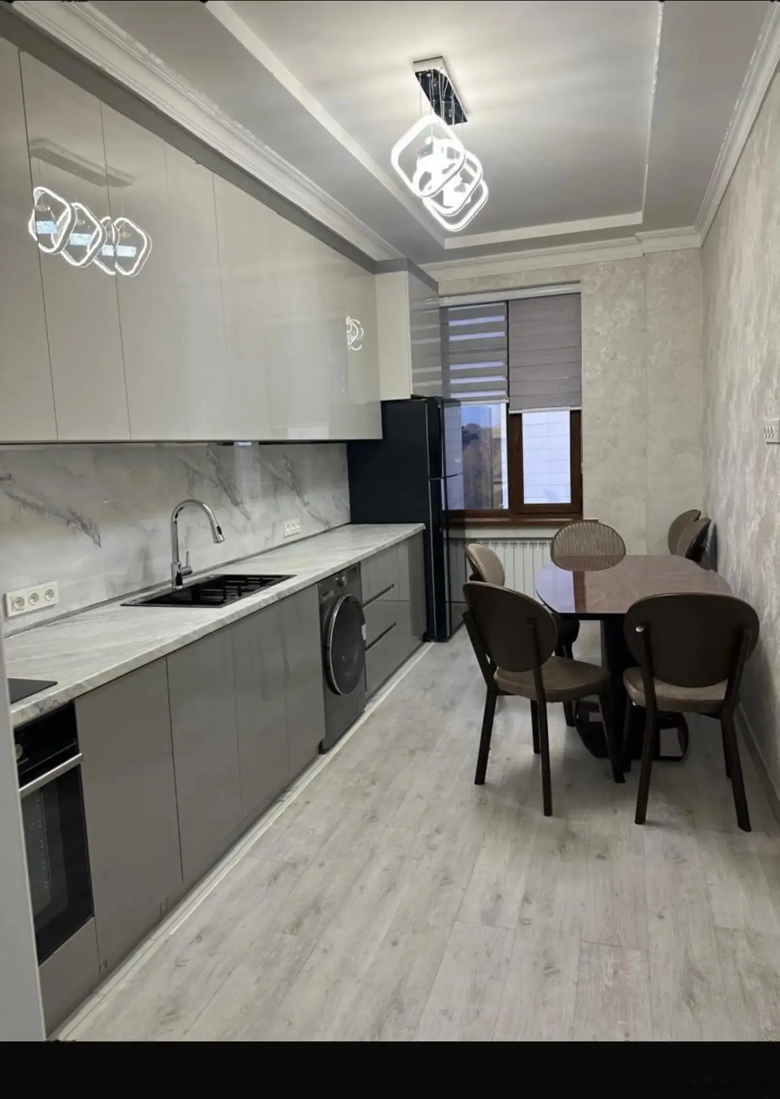 3-комн. квартира, 7 этаж, 130м², Сомони/