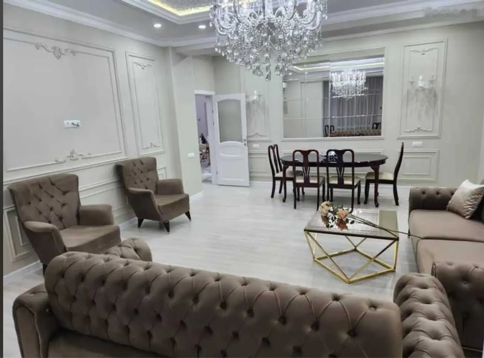 3-комн. квартира, 15 этаж, 135м², Ватан