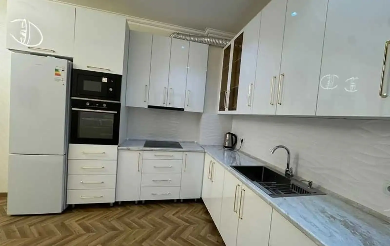 3-комн. квартира, 7 этаж, 100м², И.Сомони