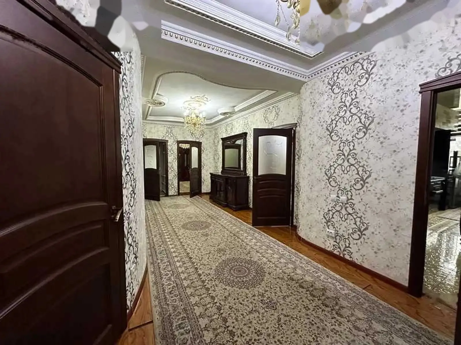 3-комн. квартира, 3 этаж, 143м², Ориентир парки Ботаники