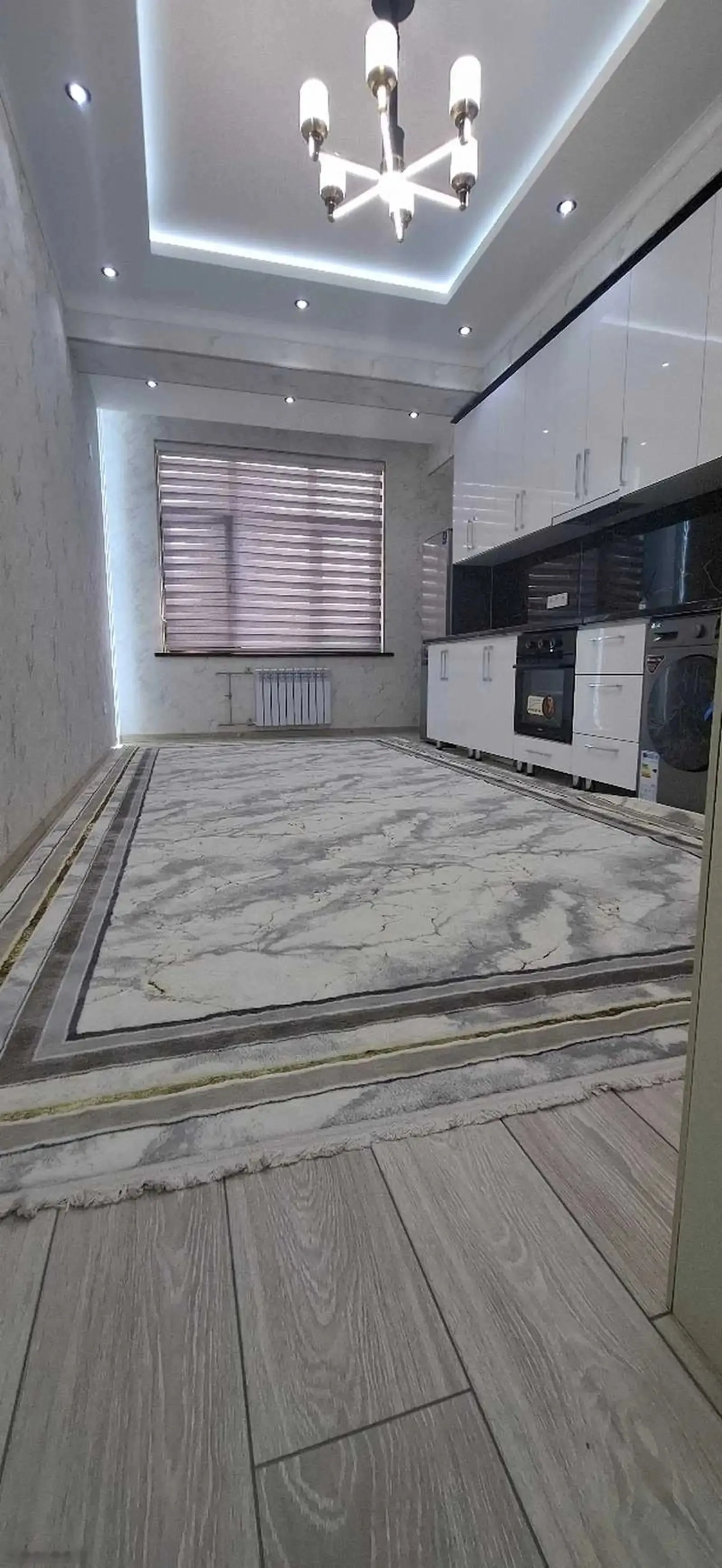 2-комн. квартира, 11 этаж, 85м², Зарнисор