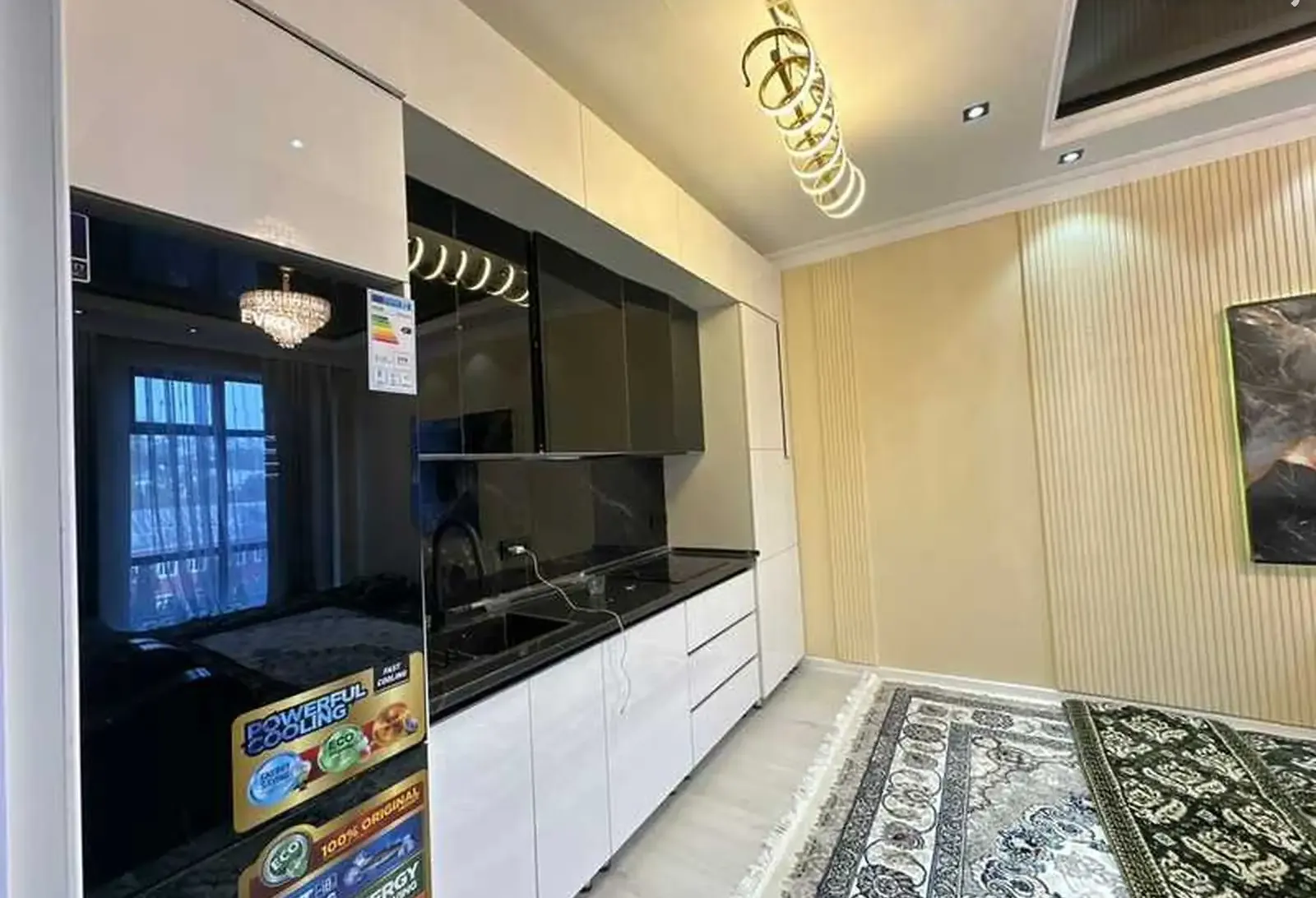 2-комн. квартира, 4 этаж, 62м², Чор Дома