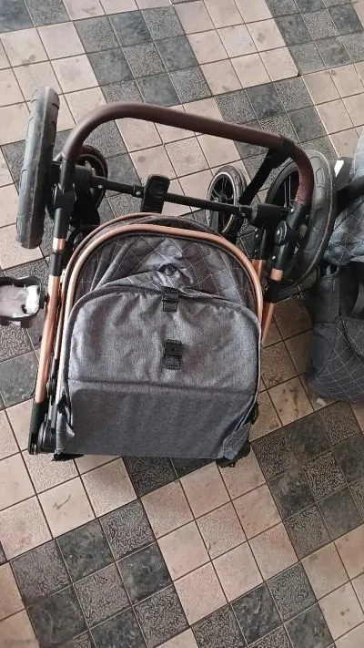Коляска 3в