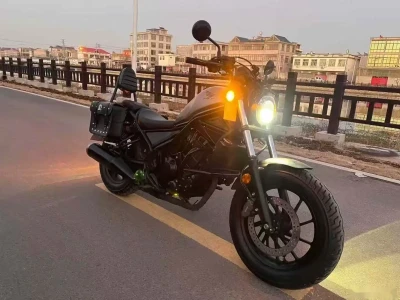 Мотоцикл CM 300