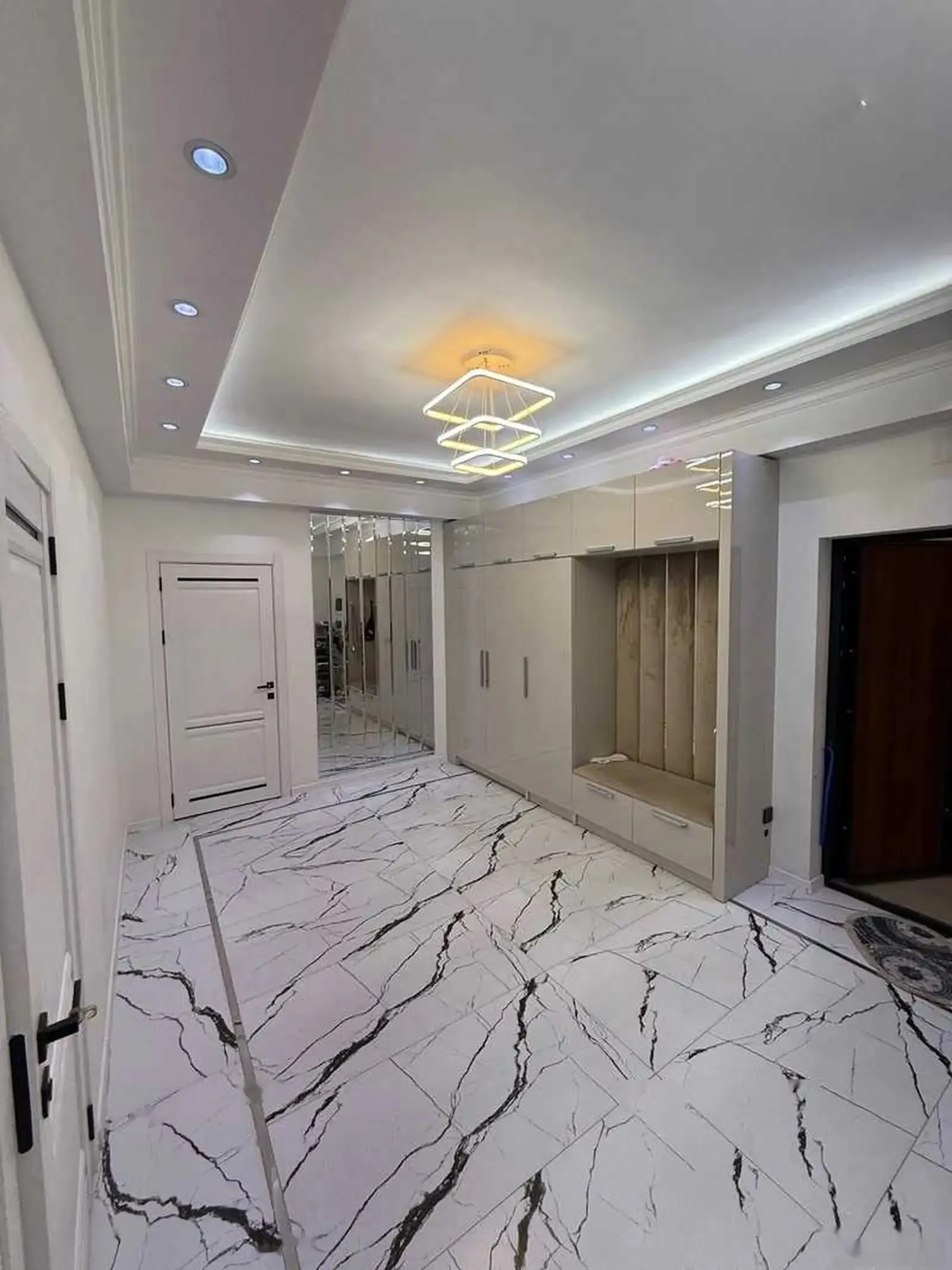 2-комн. квартира, 10 этаж, 96м², Овир