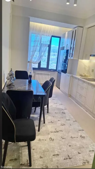 2-комн. квартира, 13 этаж, 72м², повороти аэропорт