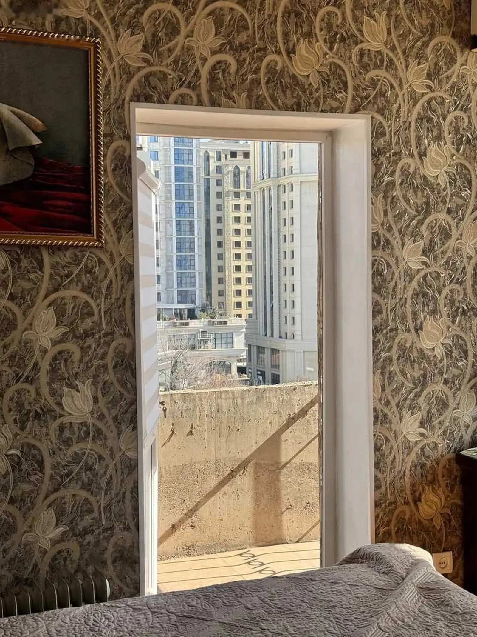 2-комн. квартира, 8 этаж, 110м², поликлиника