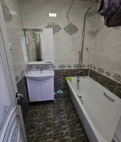 2-комн. квартира, 6 этаж, 77 м², Сомони