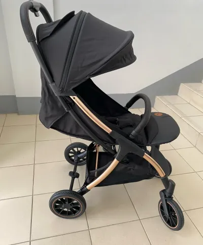 Прогулочная коляска Ining baby