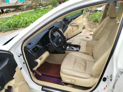 Toyota Camry, 2016