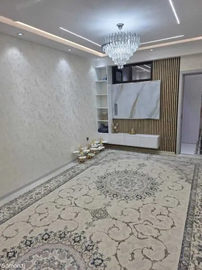 3-комн. квартира, 6 этаж, 72м², 102мкр