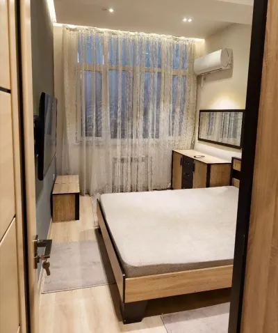 2-комн. квартира, 13 этаж, 68м², 82 мкр