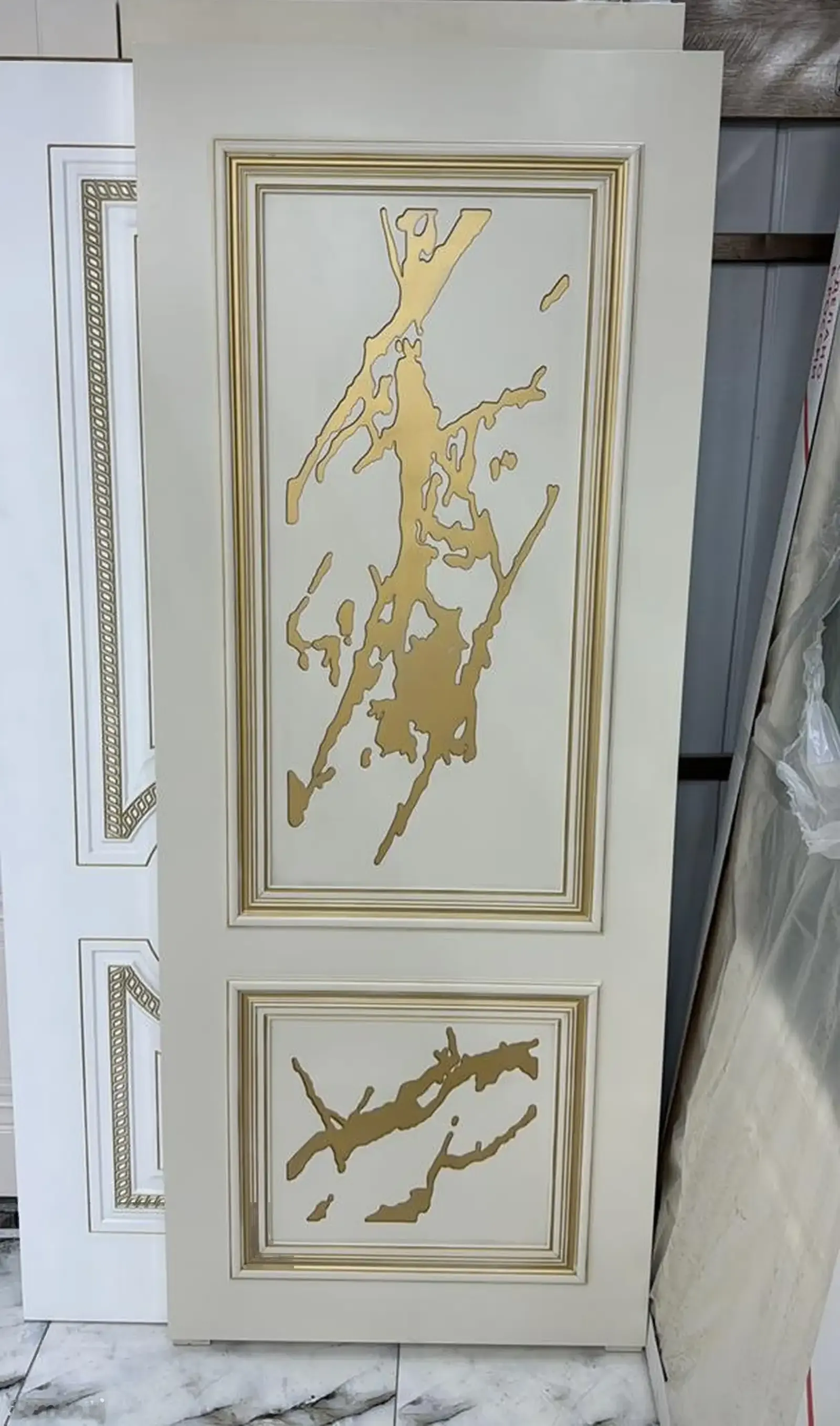 Дверь