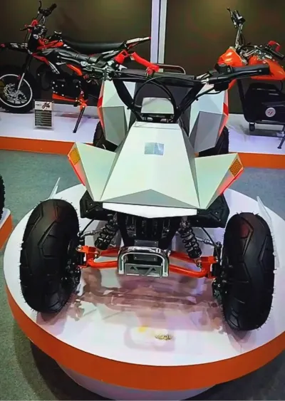 Tesla квадроцикл