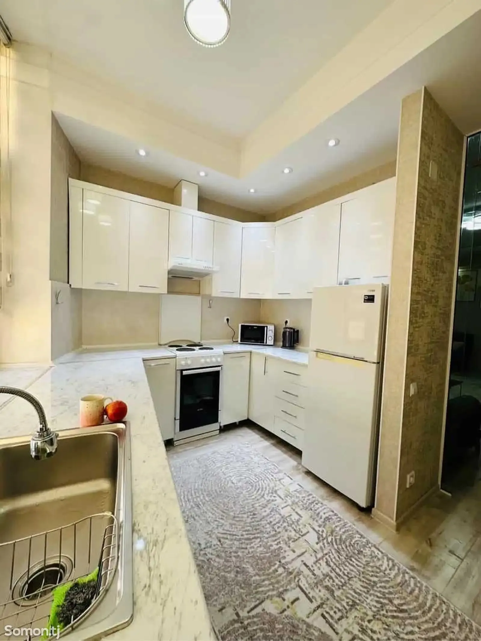 2-комн. квартира, 12 этаж, 70м², Дом Ватан