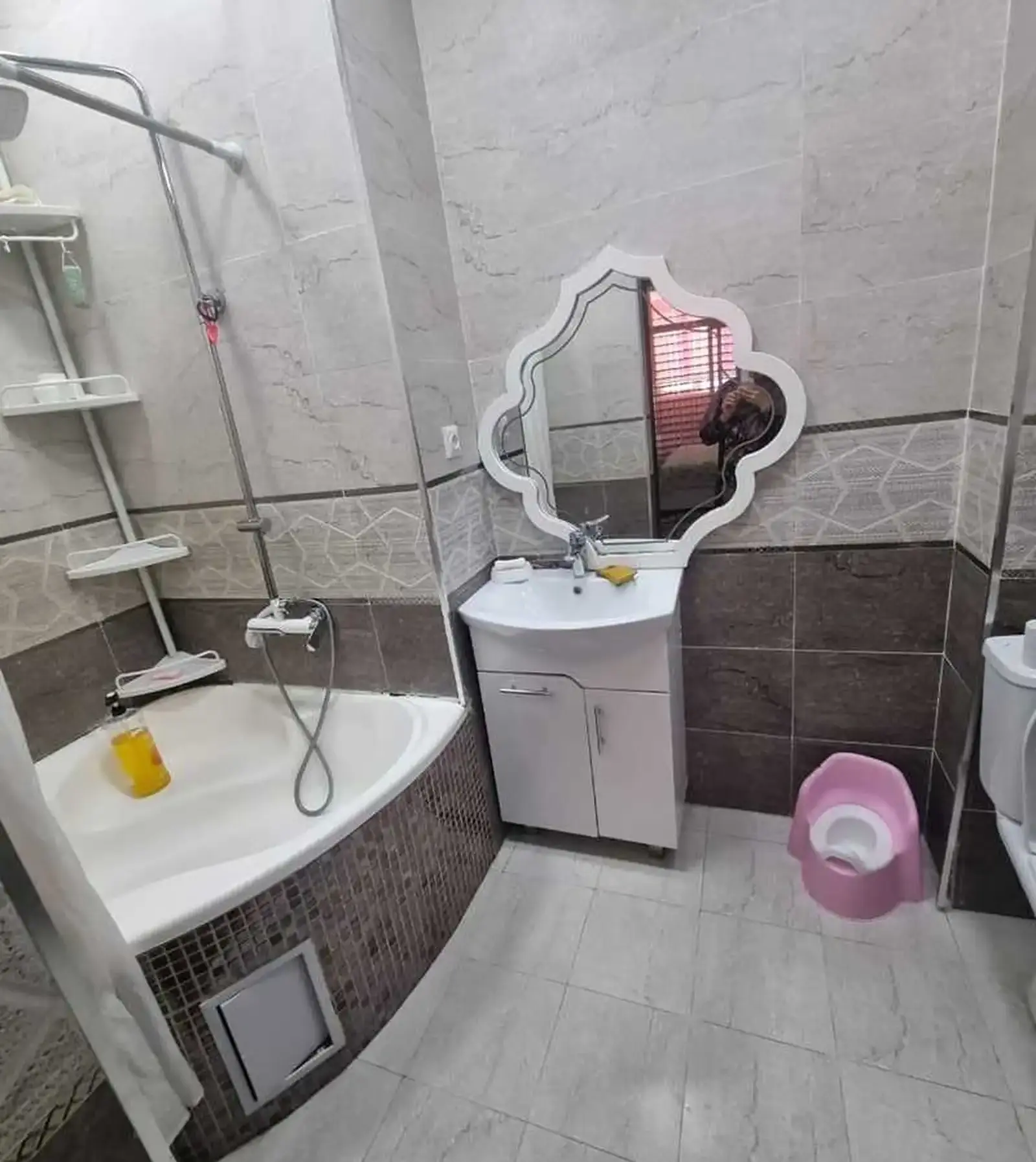 3-комн. квартира, 10 этаж, 110м², И Сомони