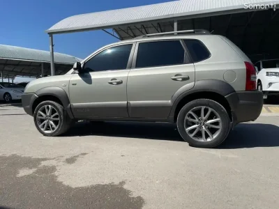 Окно от Hyundai Tucson