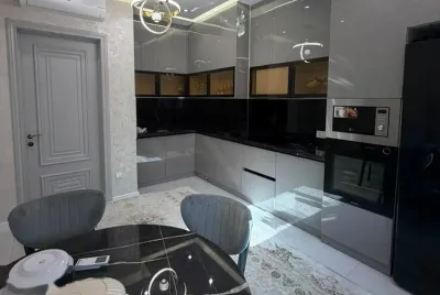 3-комн. квартира, 5 этаж, 115 м², Сино