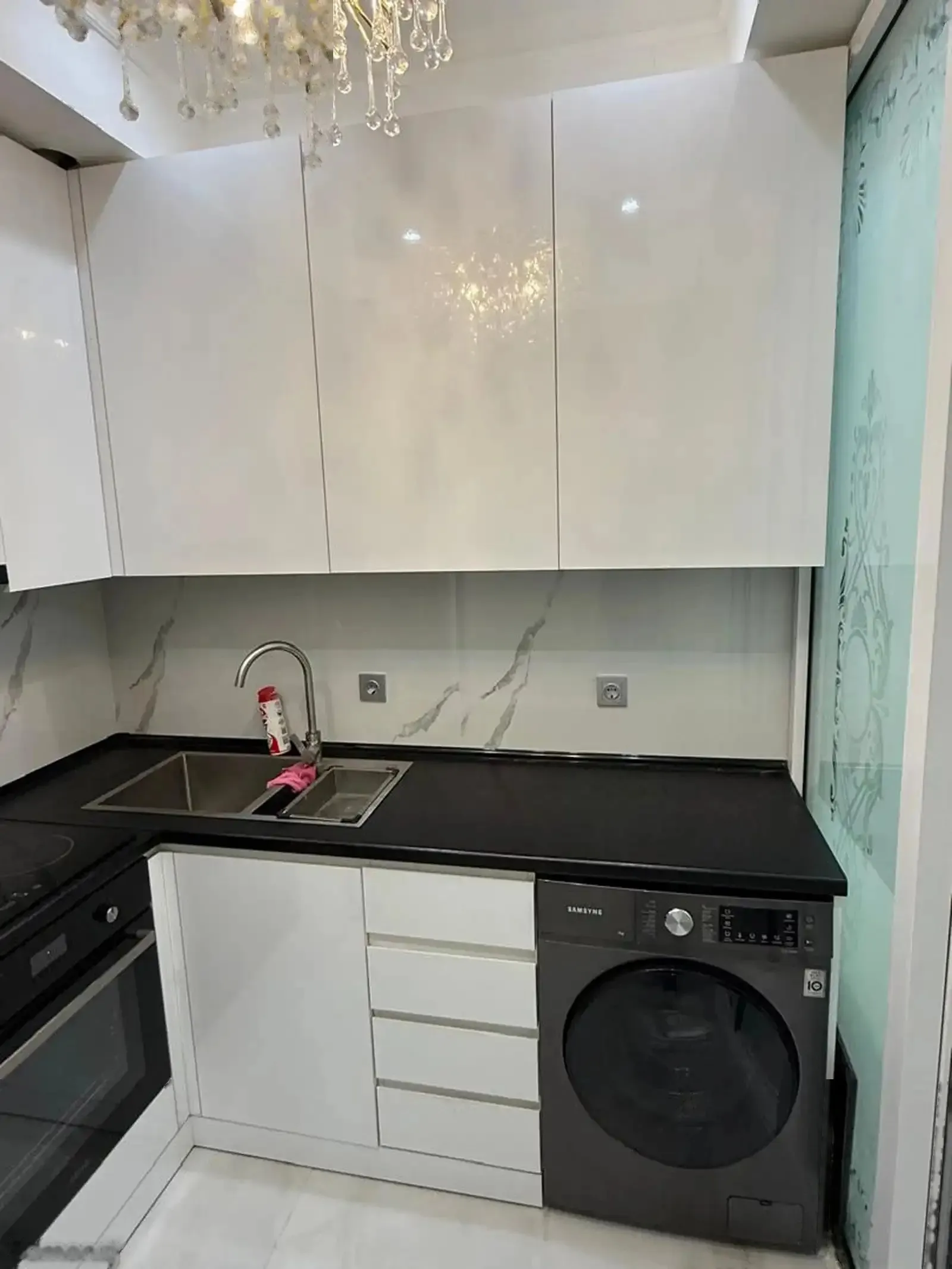 2-комн. квартира, 17 этаж, 60м², Хукумати Шохмансур