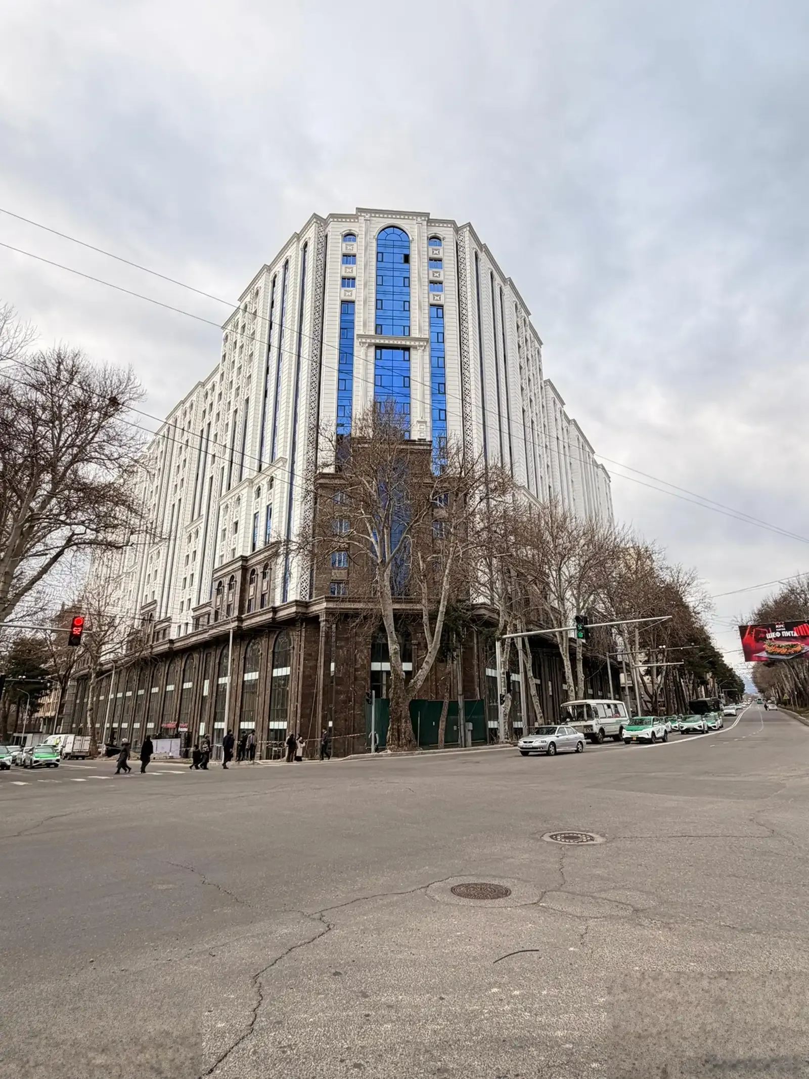 3-комн. квартира, 5 этаж, 119 м², Проспект Рудаки, сельхозинститут