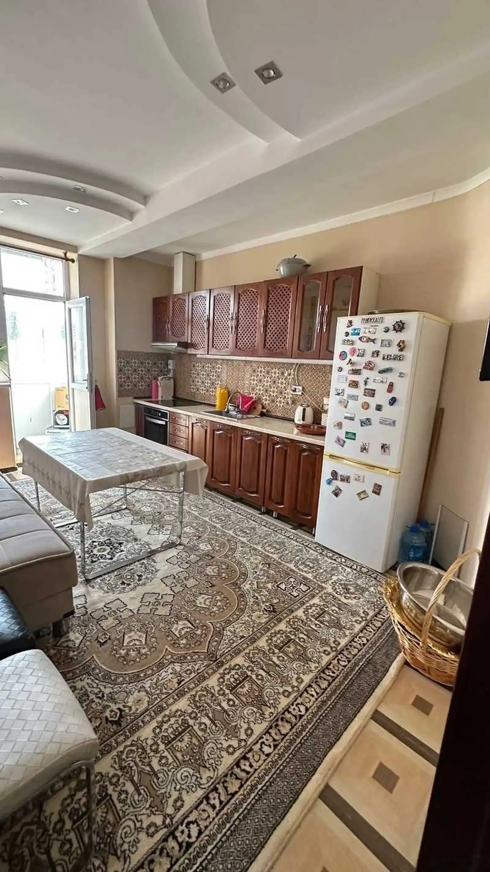 2-комн. квартира, 2 этаж, 102м², Боги ботаники