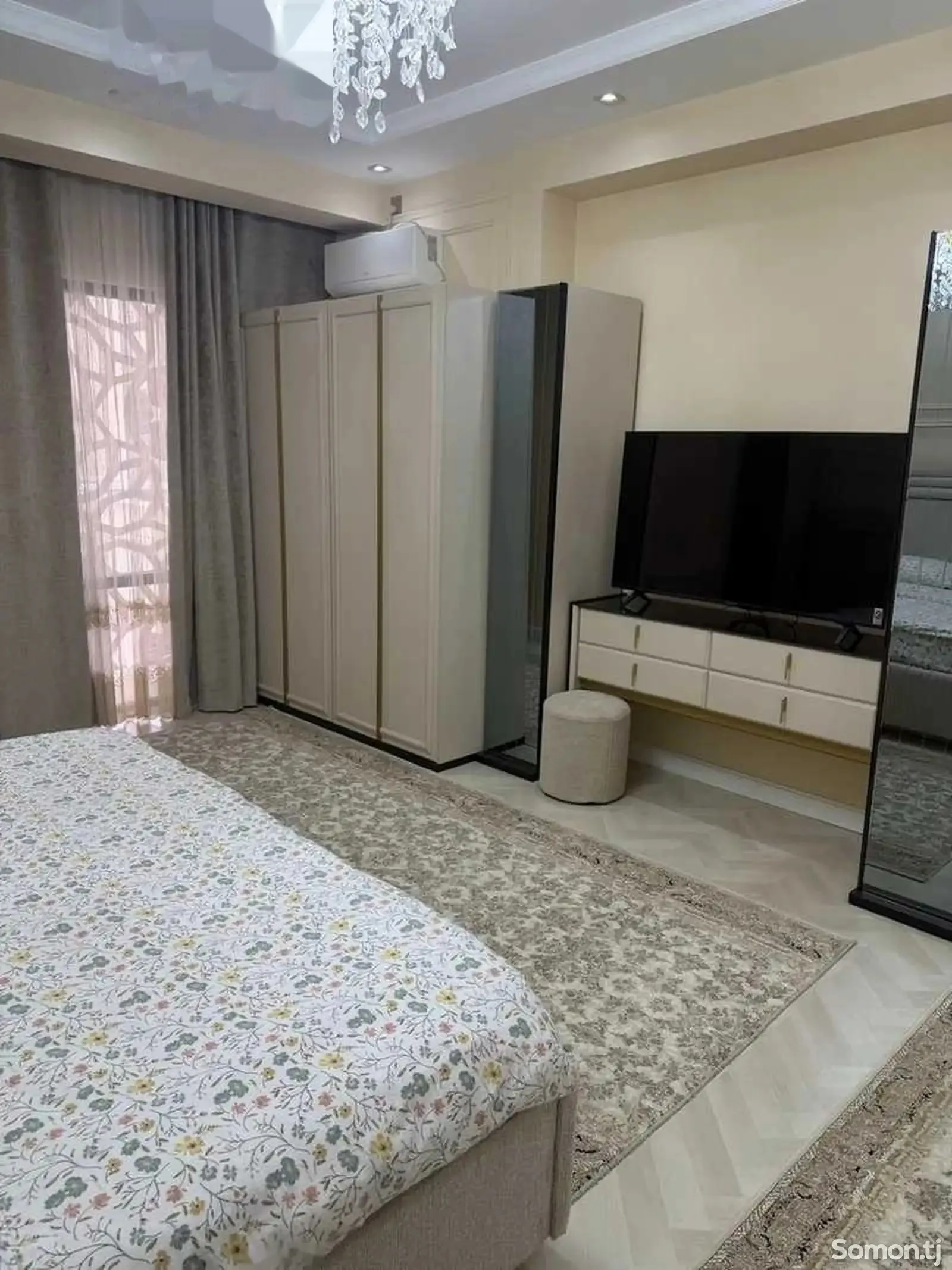 5-комн. квартира, 4 этаж, 215м², Путовский дом Баракат