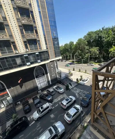 3-комн. квартира, 4 этаж, 75 м², н.Исмоили Сомони,Овир