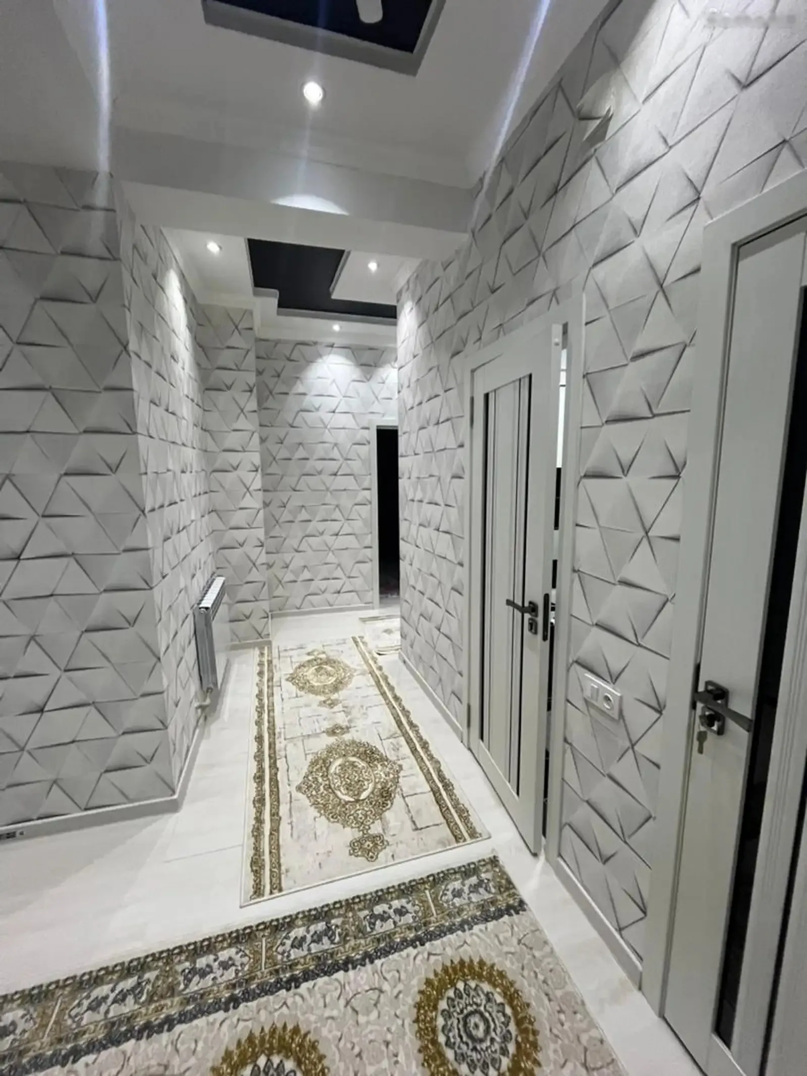 2-комн. квартира, 3 этаж, 75м², Аэропорт