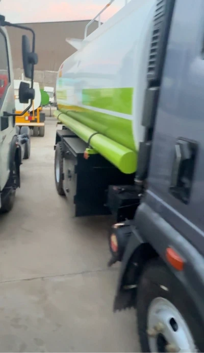 Автоцистерна Howo на заказ — миниатюра 4